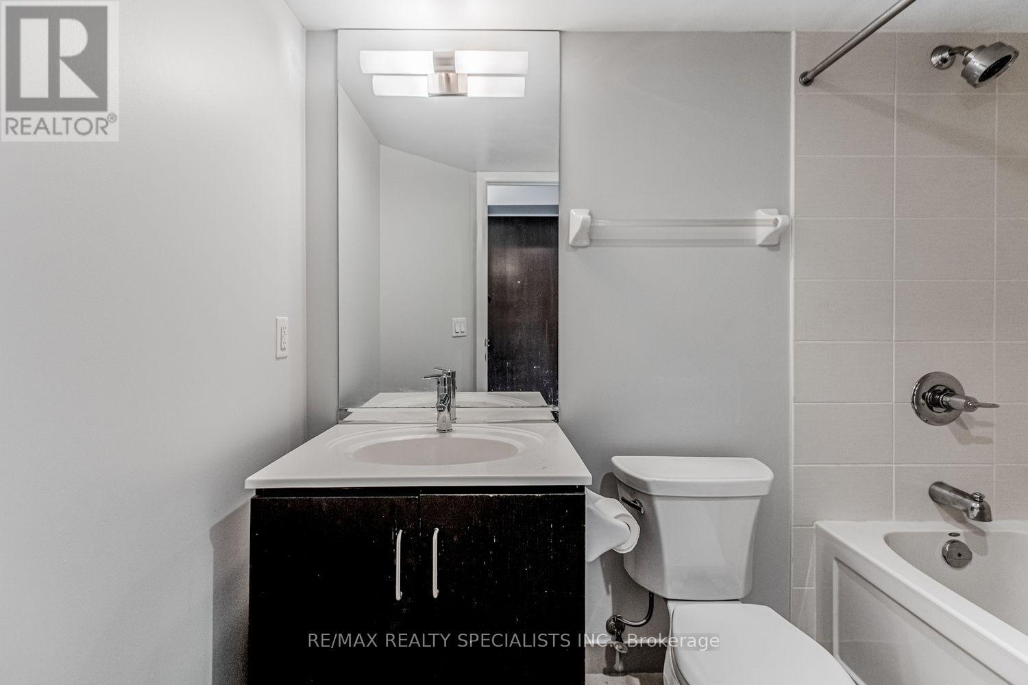 1607 - 215 Sherway Gardens Road, Toronto, Ontario  M9C 0A4 - Photo 22 - W13634716