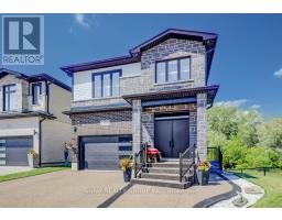 924 CHAPEL HILL COURT, Kitchener, Ontario