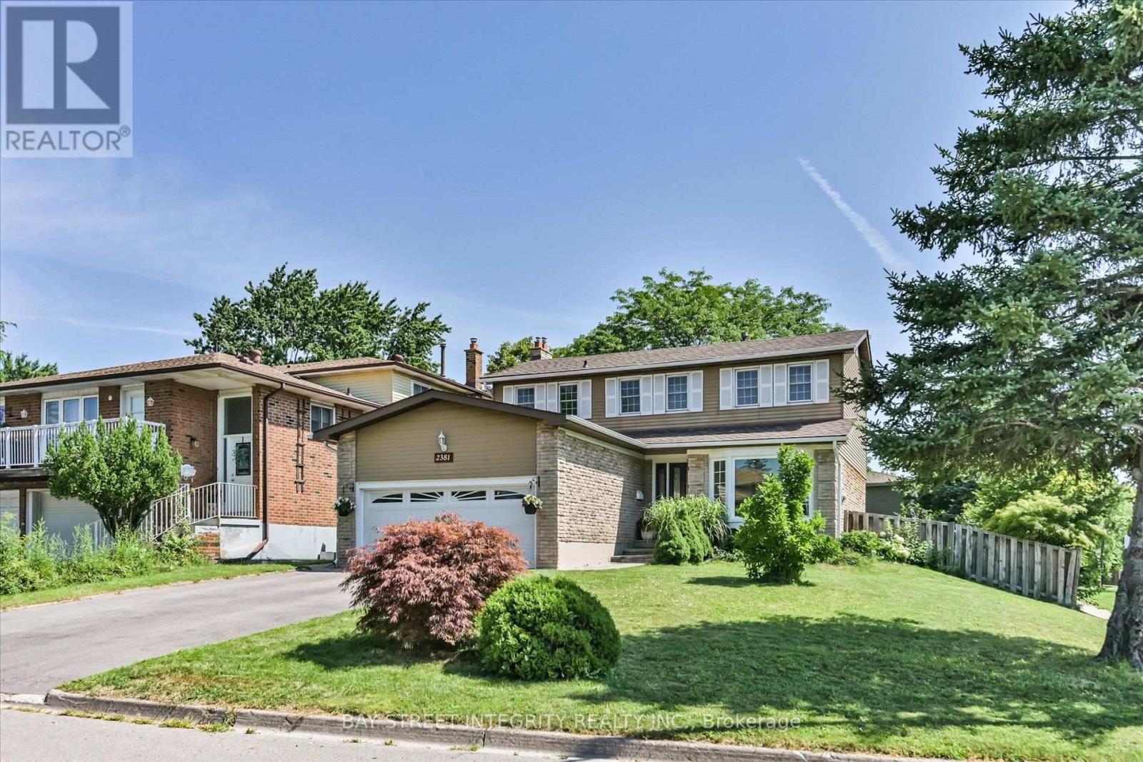 2381 Lyford Lane, Burlington, Ontario  L7P 3Y8 - Photo 1 - W13632284