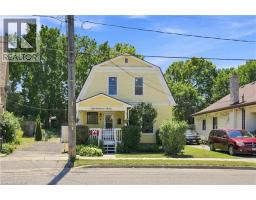 8 STRATHCONA Avenue, brantford, Ontario