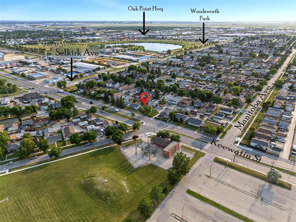 688 Keewatin Street, Winnipeg, Manitoba  R2X 2S4 - Photo 41 - 202619303