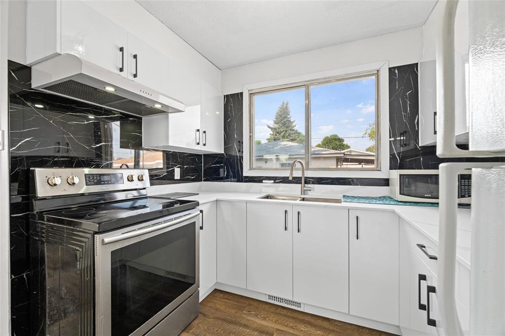 688 Keewatin Street, Winnipeg, Manitoba  R2X 2S4 - Photo 9 - 202619303