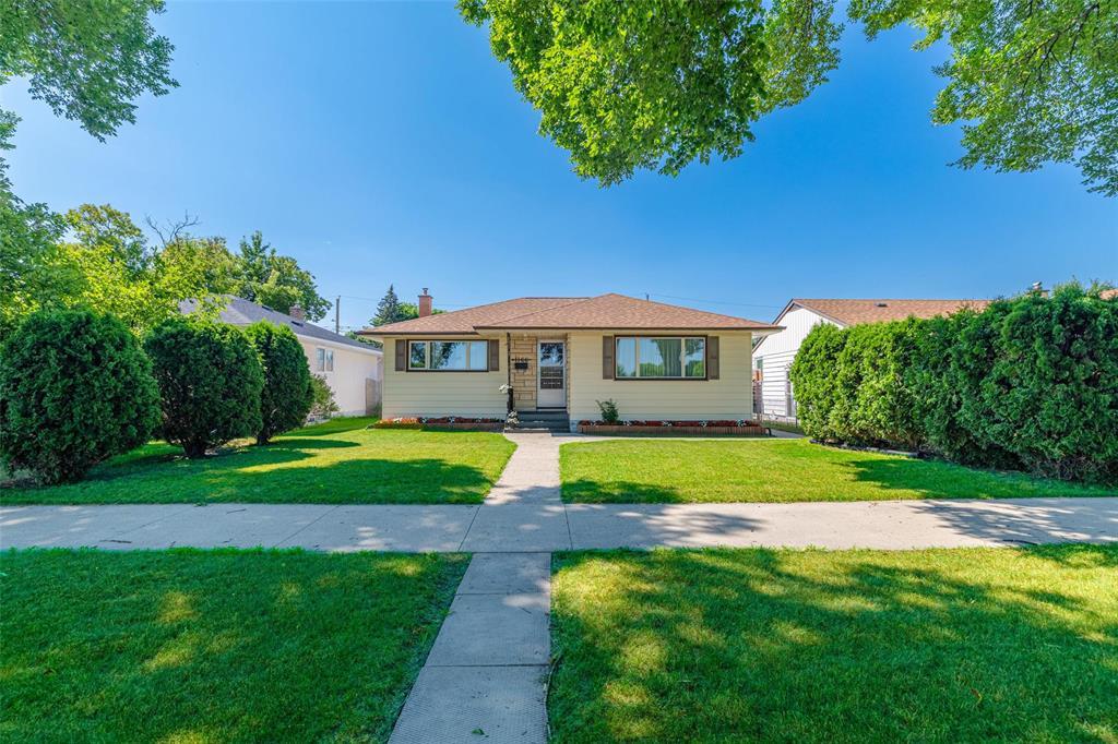 1166 Machray Avenue, Winnipeg, Manitoba  R2X 1H7 - Photo 45 - 202619376