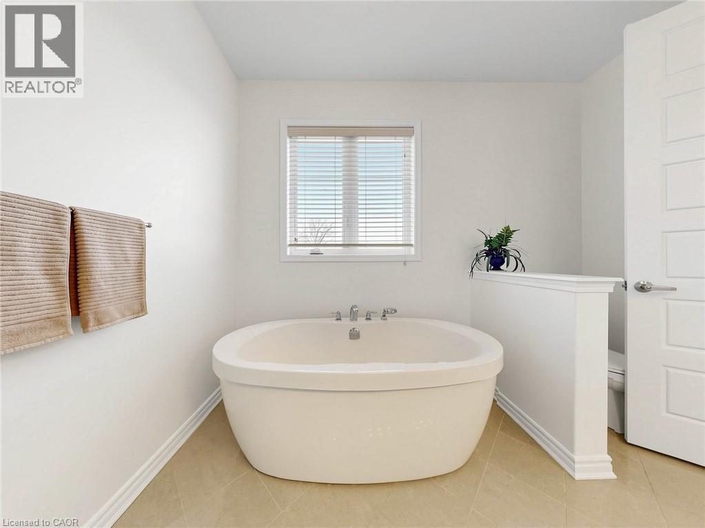 1229 Sweetfern Crescent, Milton, Ontario  L9E 1L9 - Photo 35 - 40849116
