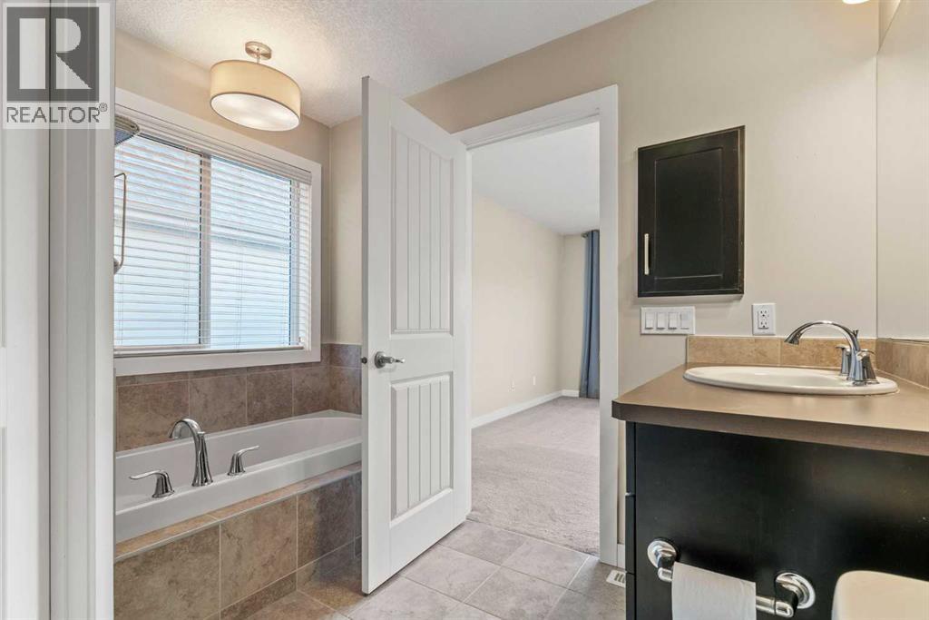 2306 Bayside Circle SW, Airdrie, Alberta  T4B 0V4 - Photo 36 - A2311162