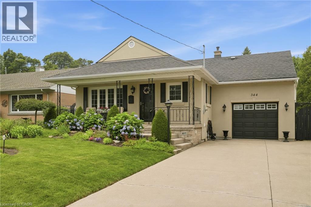 344 East 36th Street, Hamilton, Ontario  L8V 3Z8 - Photo 2 - 40849659