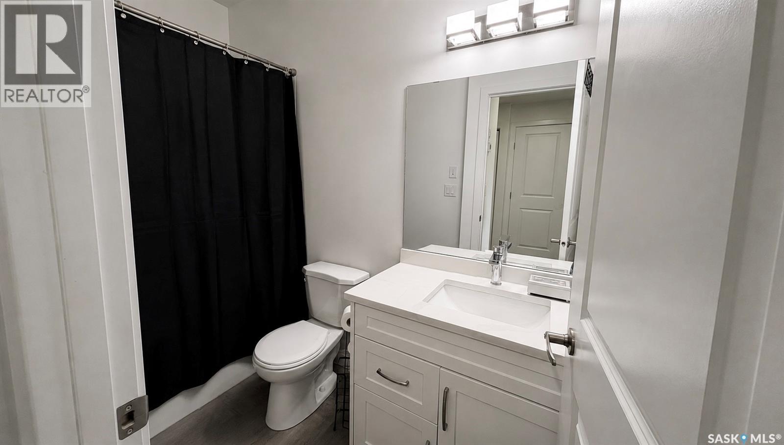 1220 D Avenue N, Saskatoon, Saskatchewan  S7L 1P1 - Photo 31 - SK044396