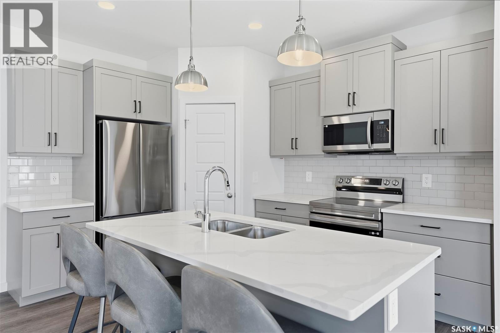 377 Germain Manor, Saskatoon, Saskatchewan  S7V 0V1 - Photo 15 - SK044341