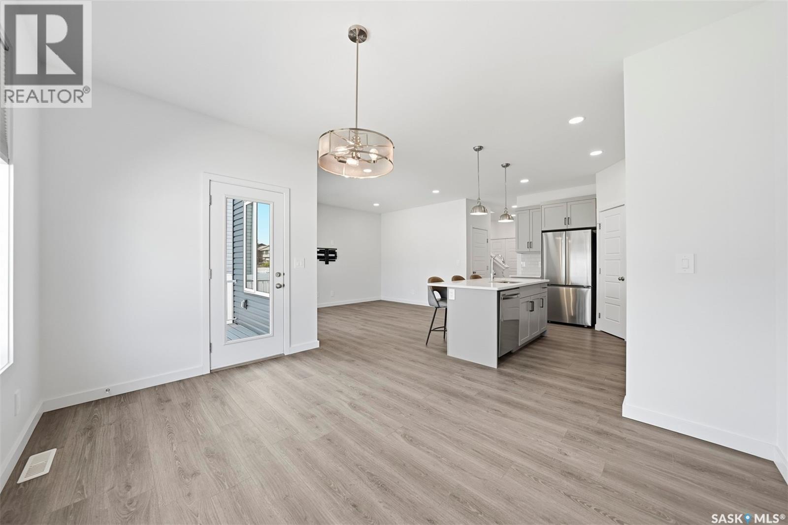 377 Germain Manor, Saskatoon, Saskatchewan  S7V 0V1 - Photo 18 - SK044341
