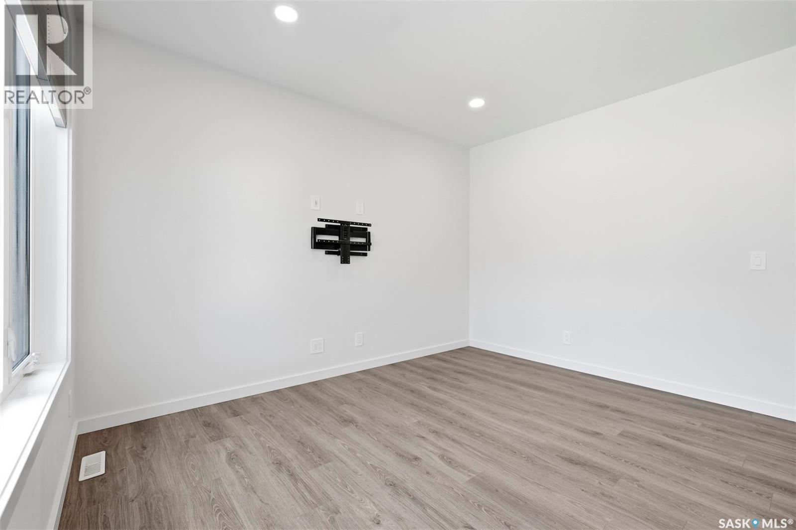 377 Germain Manor, Saskatoon, Saskatchewan  S7V 0V1 - Photo 20 - SK044341