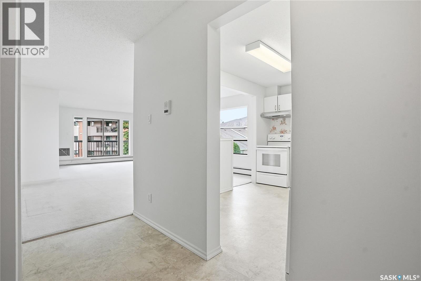 212 217a Cree Place, Saskatoon, Saskatchewan  S7K 7Z3 - Photo 3 - SK044200