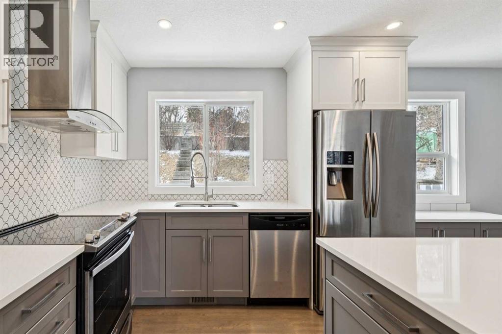 40 Henefer Road SW, Calgary, Alberta  T2V 3B4 - Photo 10 - A2314532