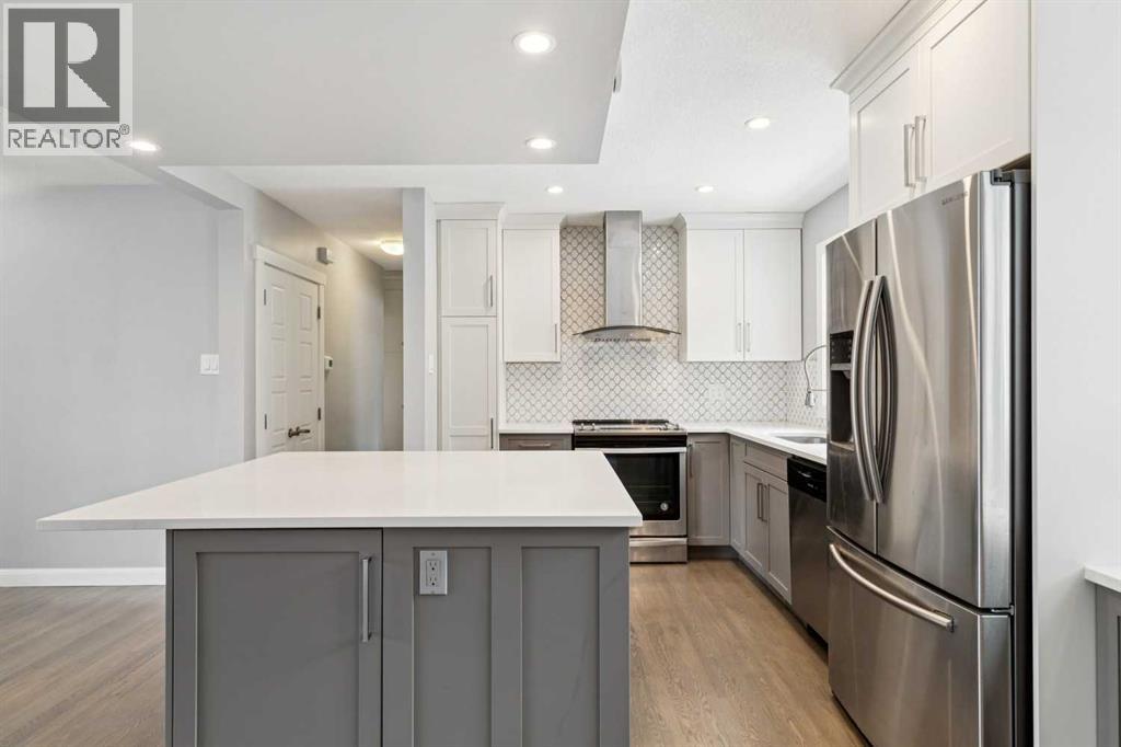 40 Henefer Road SW, Calgary, Alberta  T2V 3B4 - Photo 9 - A2314532