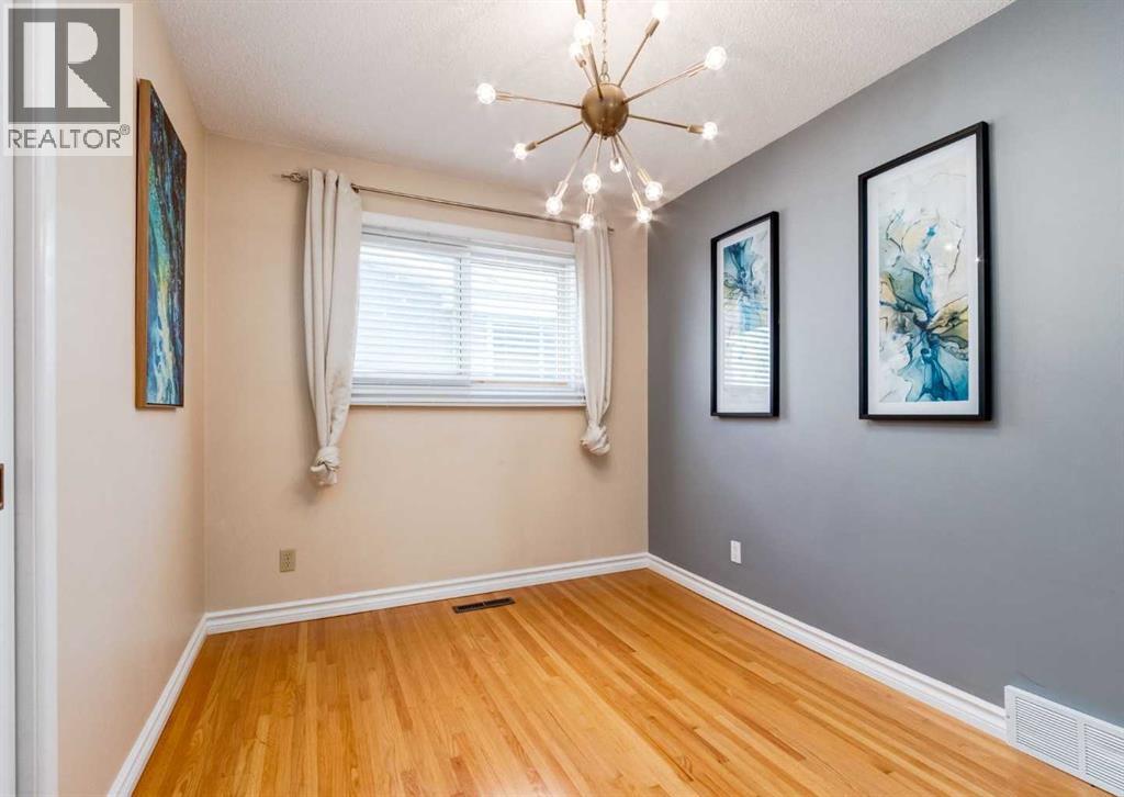 425 Woodland Crescent SE, Calgary, Alberta  T2J 1J7 - Photo 25 - A2326875