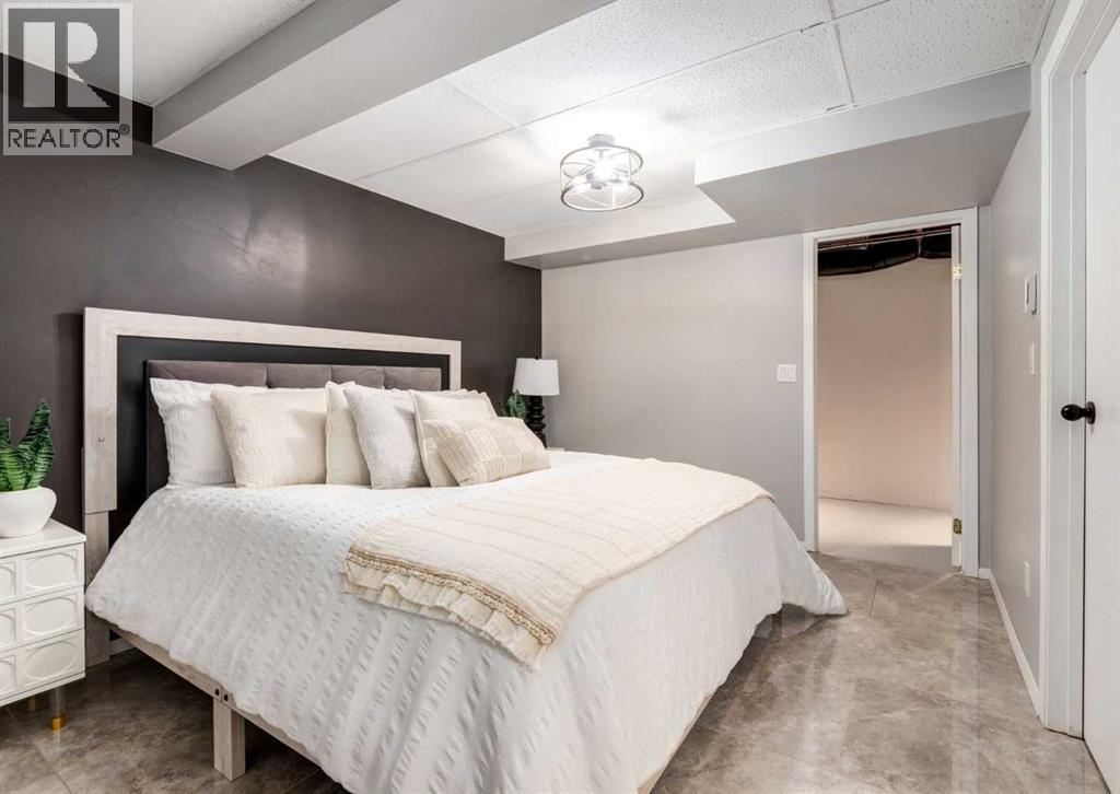 425 Woodland Crescent SE, Calgary, Alberta  T2J 1J7 - Photo 33 - A2326875