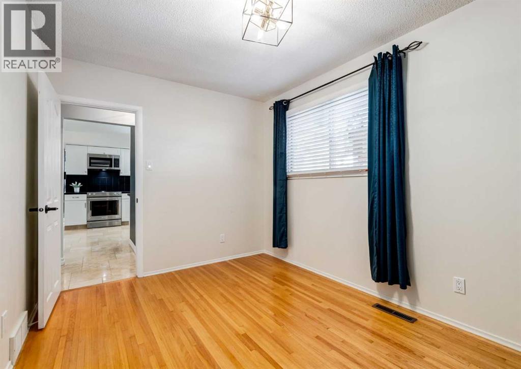 425 Woodland Crescent SE, Calgary, Alberta  T2J 1J7 - Photo 23 - A2326875