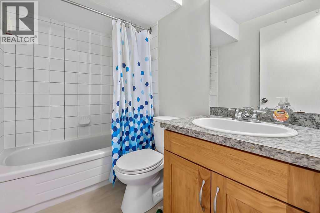 124 Bergen Road NW, Calgary, Alberta  T3K 1H9 - Photo 20 - A2328708
