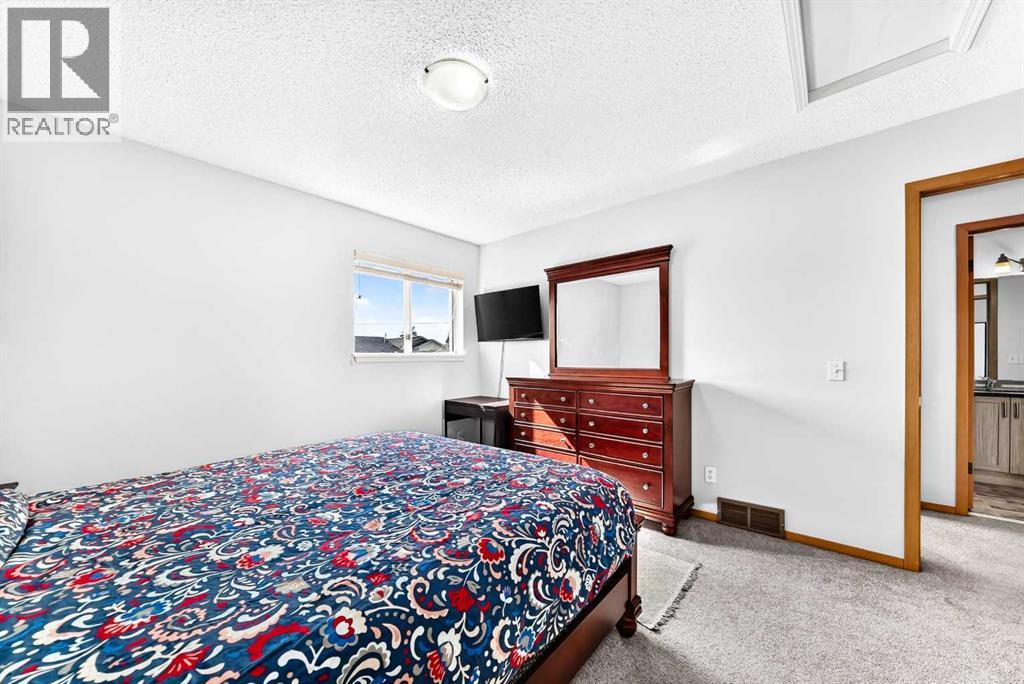 3628 Catalina Boulevard NE, Calgary, Alberta  T1Y 6W6 - Photo 14 - A2329401