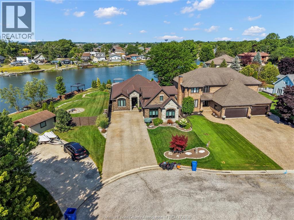 MLS# 26018744: 536 RIVIERA ESTATE DRIVE, Belle River, Canada