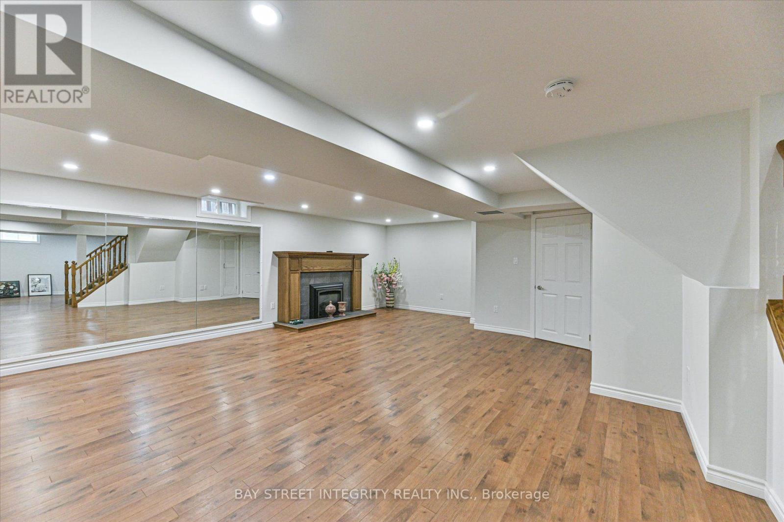 2381 Lyford Lane, Burlington, Ontario  L7P 3Y8 - Photo 36 - W13632284