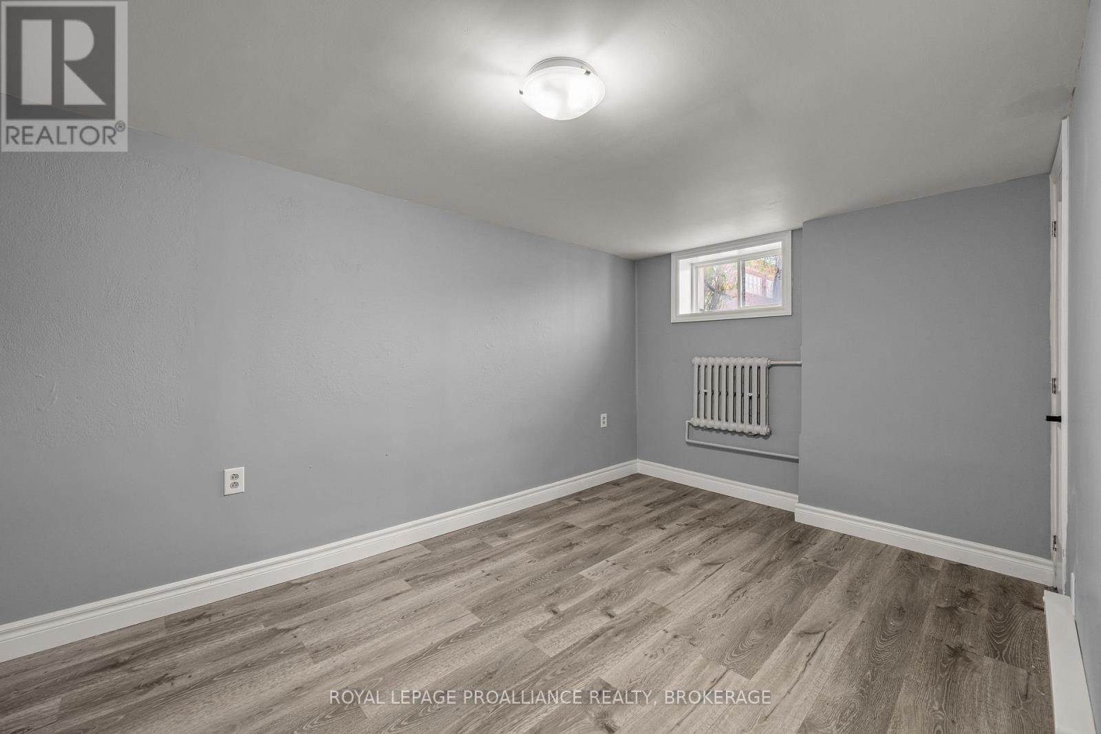 211 Toronto Street, Kingston, Ontario  K7L 4A9 - Photo 28 - X13634778