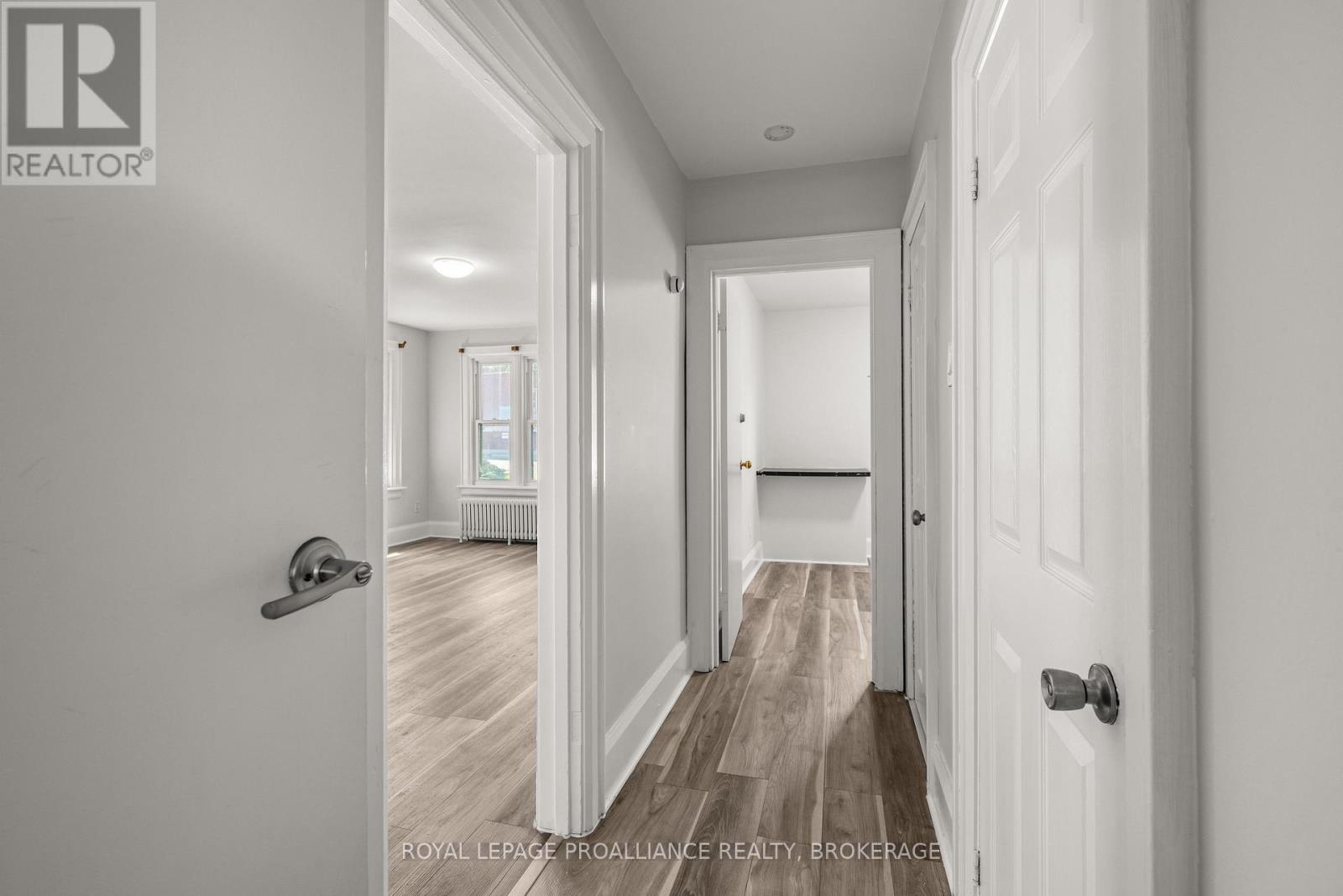 211 Toronto Street, Kingston, Ontario  K7L 4A9 - Photo 7 - X13634778