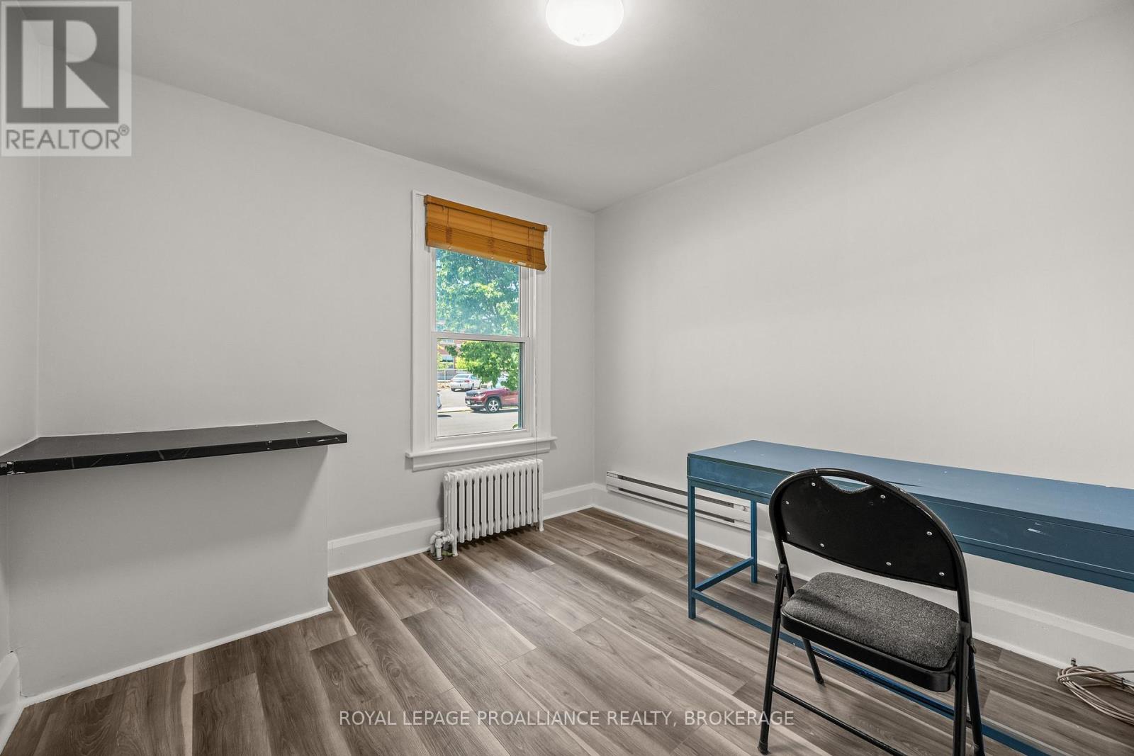 211 Toronto Street, Kingston, Ontario  K7L 4A9 - Photo 9 - X13634778
