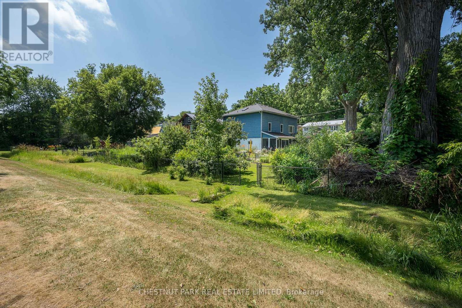 9 East Mary Street, Prince Edward County, Ontario  K0K 2T0 - Photo 44 - X13634864
