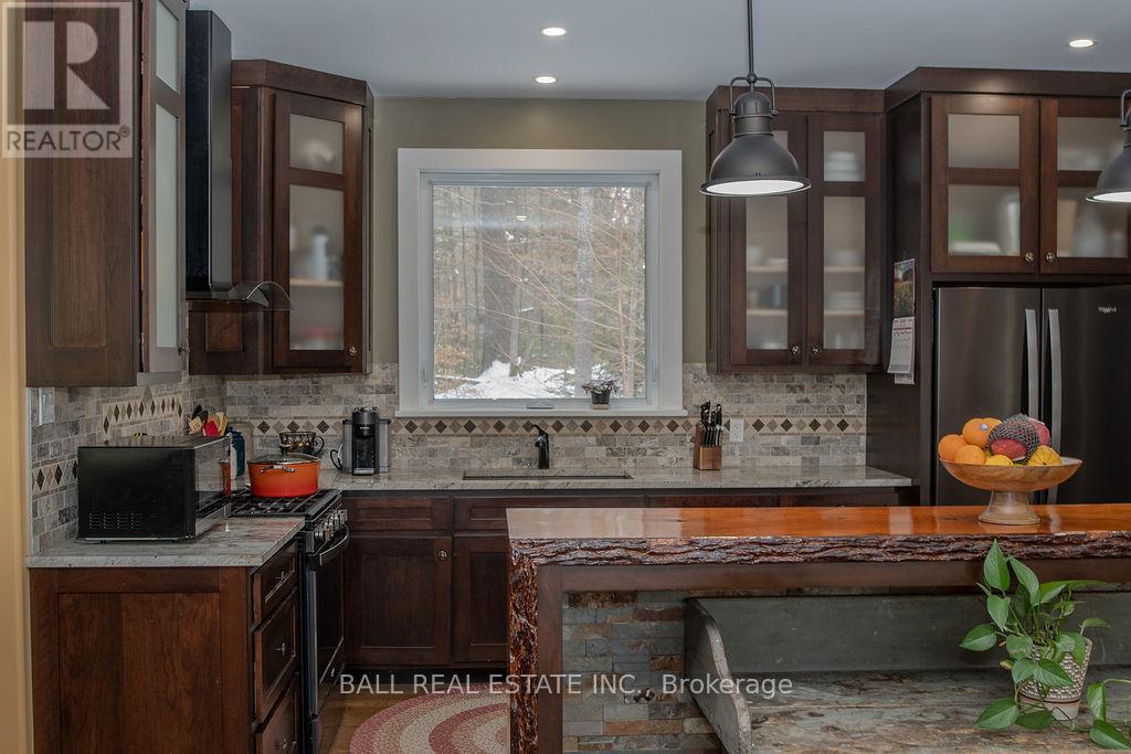 1956 Smith Road, Frontenac, Ontario  K0H 1C0 - Photo 2 - X13635008