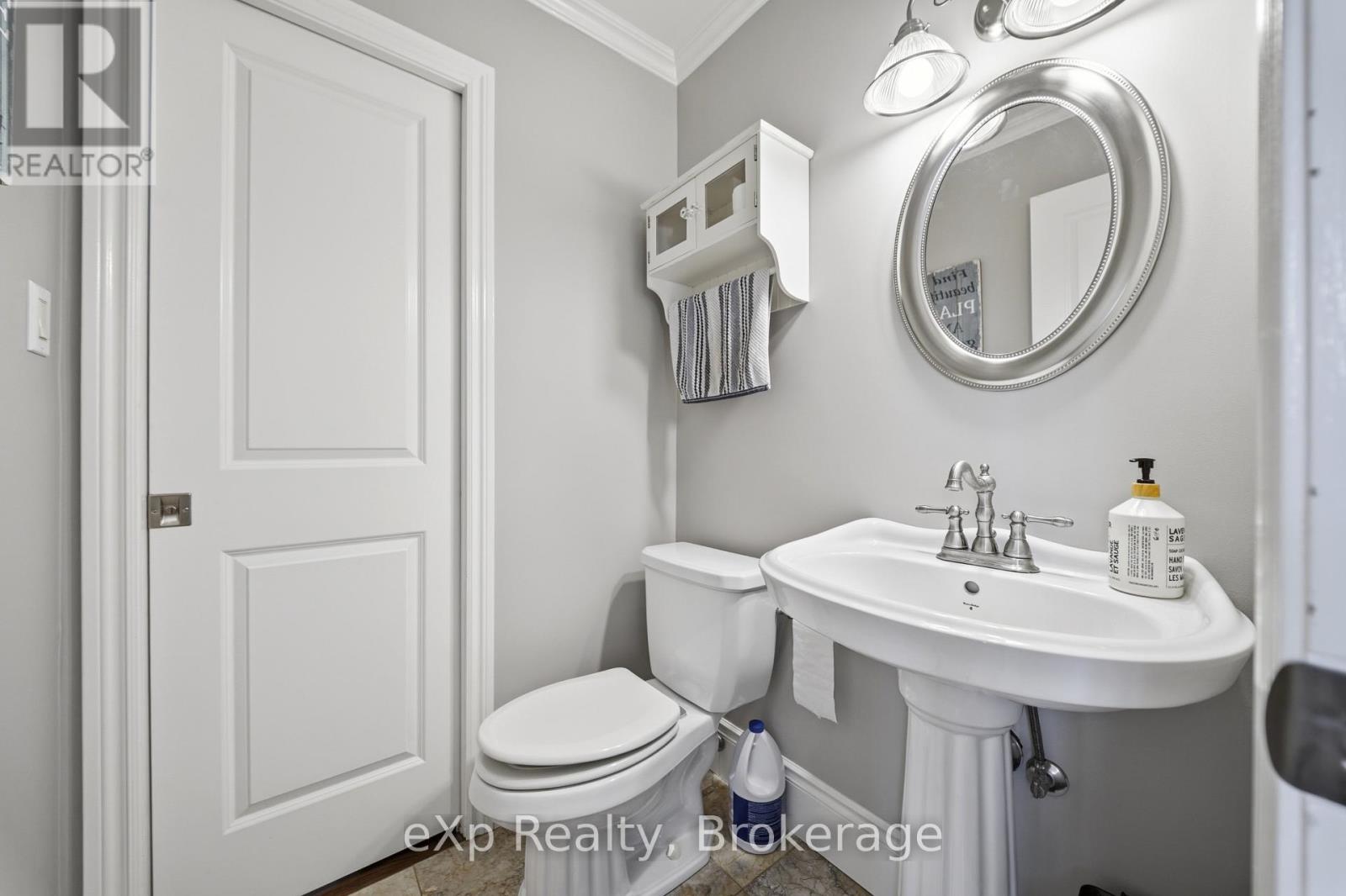 2352 County Road 3, Prince Edward County, Ontario  K0K 1L0 - Photo 16 - X13635076