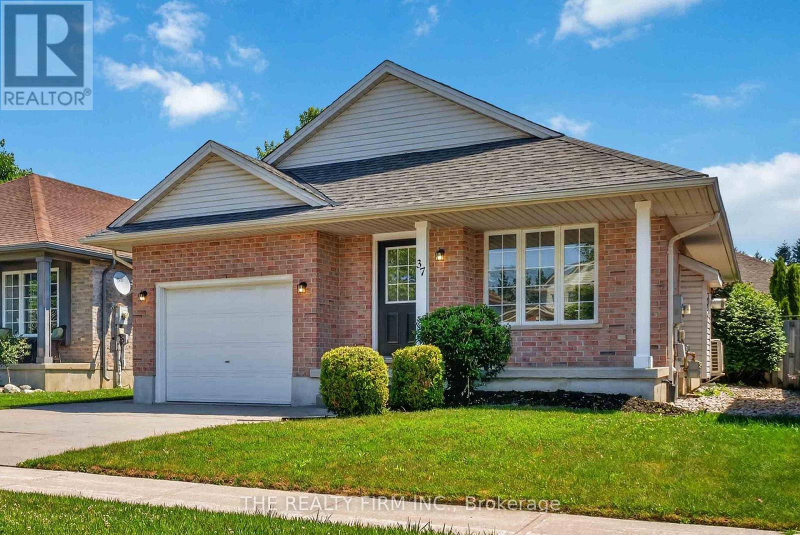 37 Lake Margaret Trail, St. Thomas, Ontario  N5R 6K7 - Photo 2 - X13634880