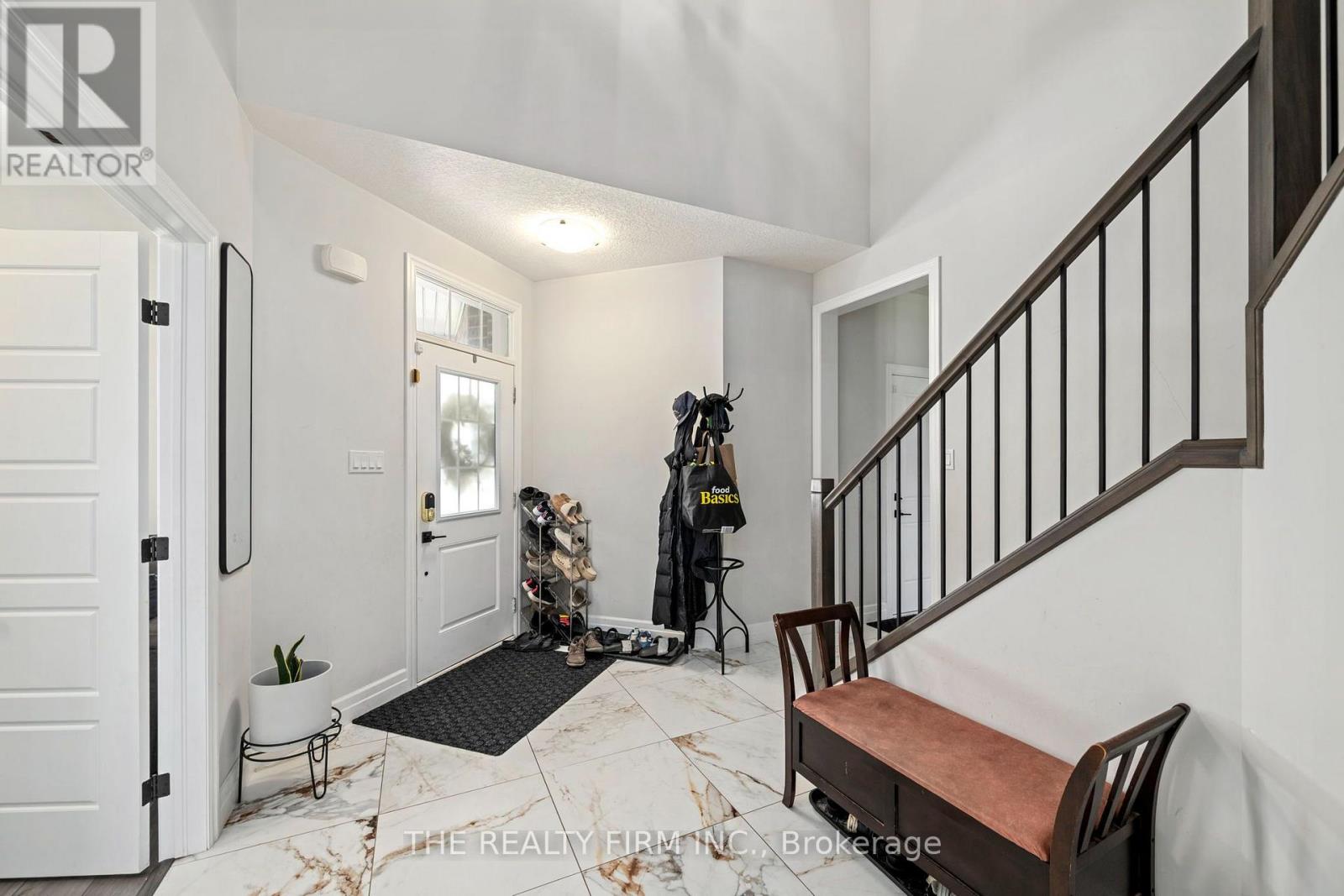 77 Acorn Trail, St. Thomas, Ontario  N5R 0L8 - Photo 5 - X13634930