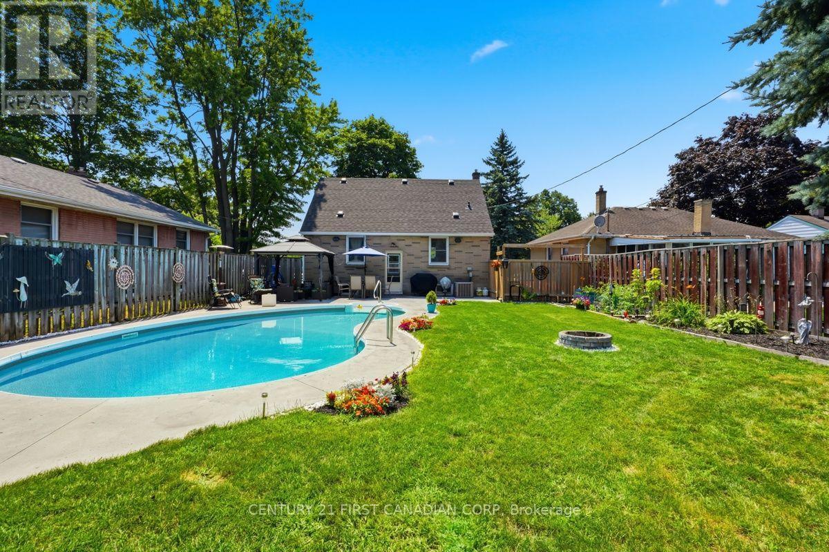 28 Tweedsmuir Avenue, London East, Ontario  N5W 1K5 - Photo 45 - X13635118