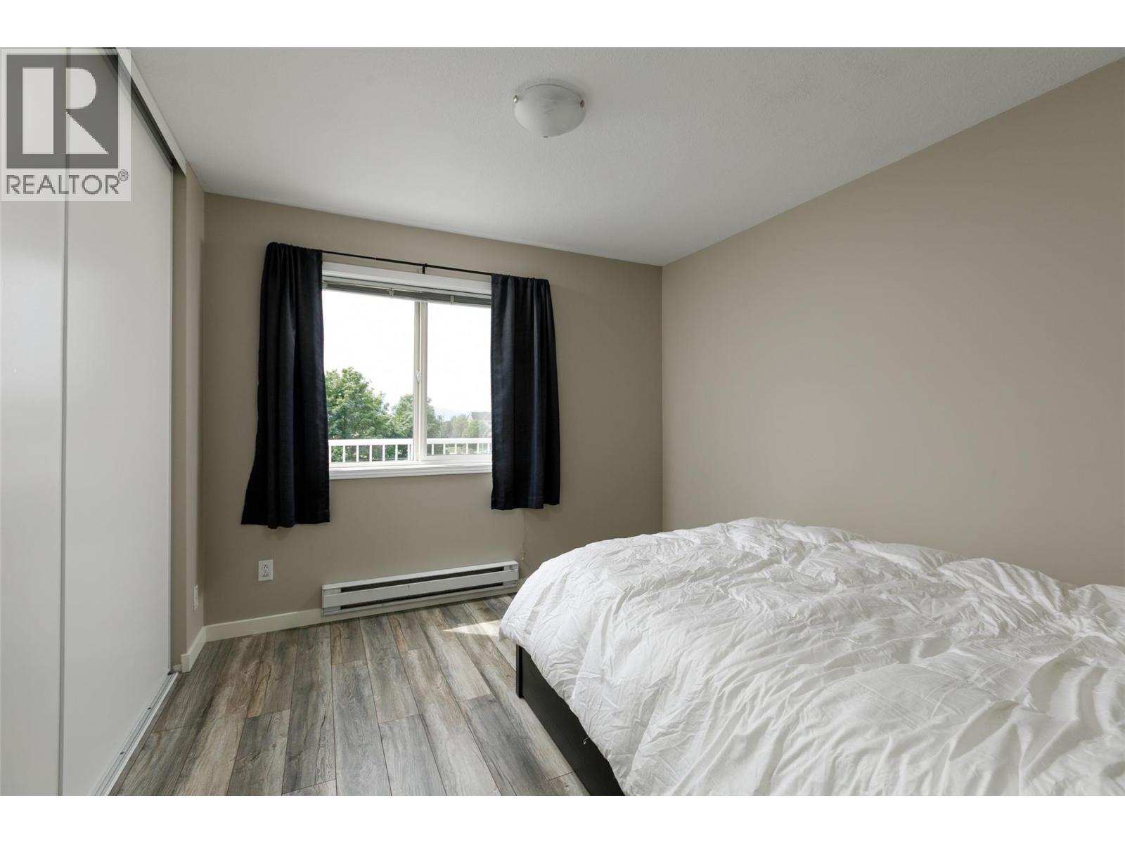 400 Sutton Crescent Unit# 313, Kelowna, BC V1V 1Y3