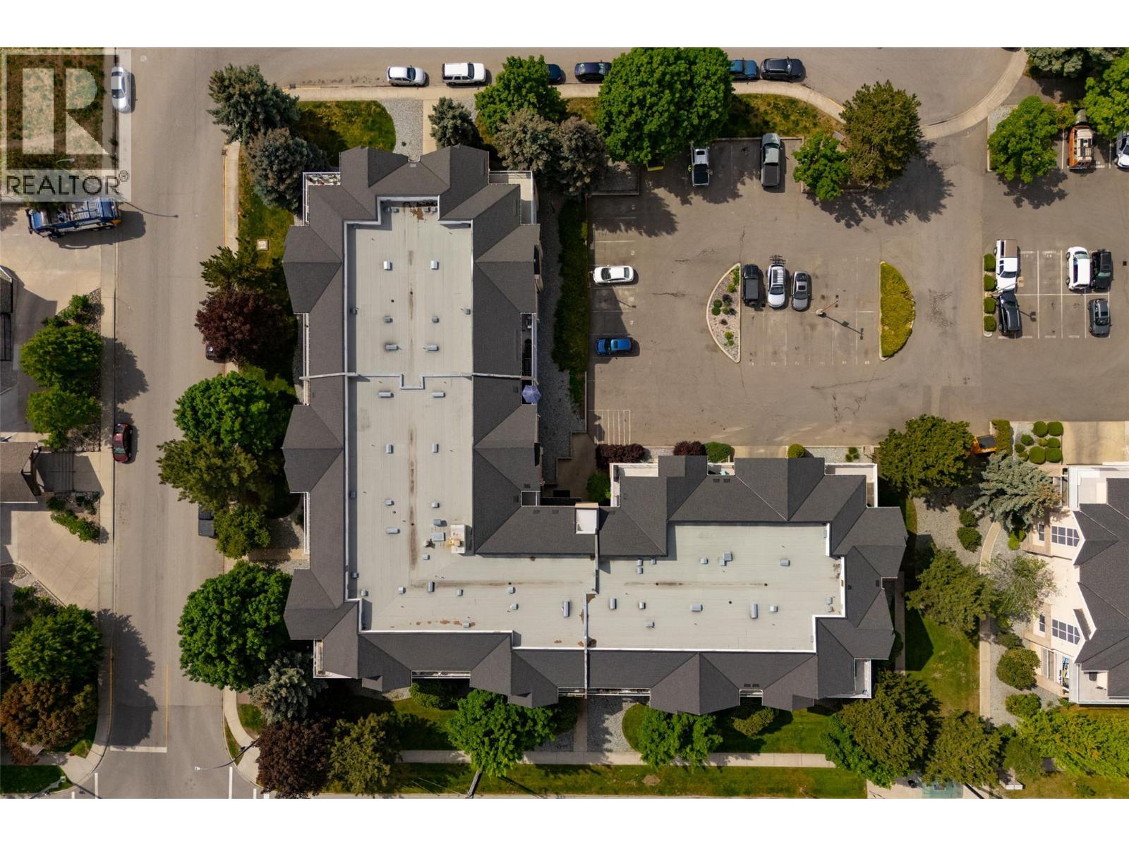 400 Sutton Crescent Unit# 313, Kelowna, BC V1V 1Y3