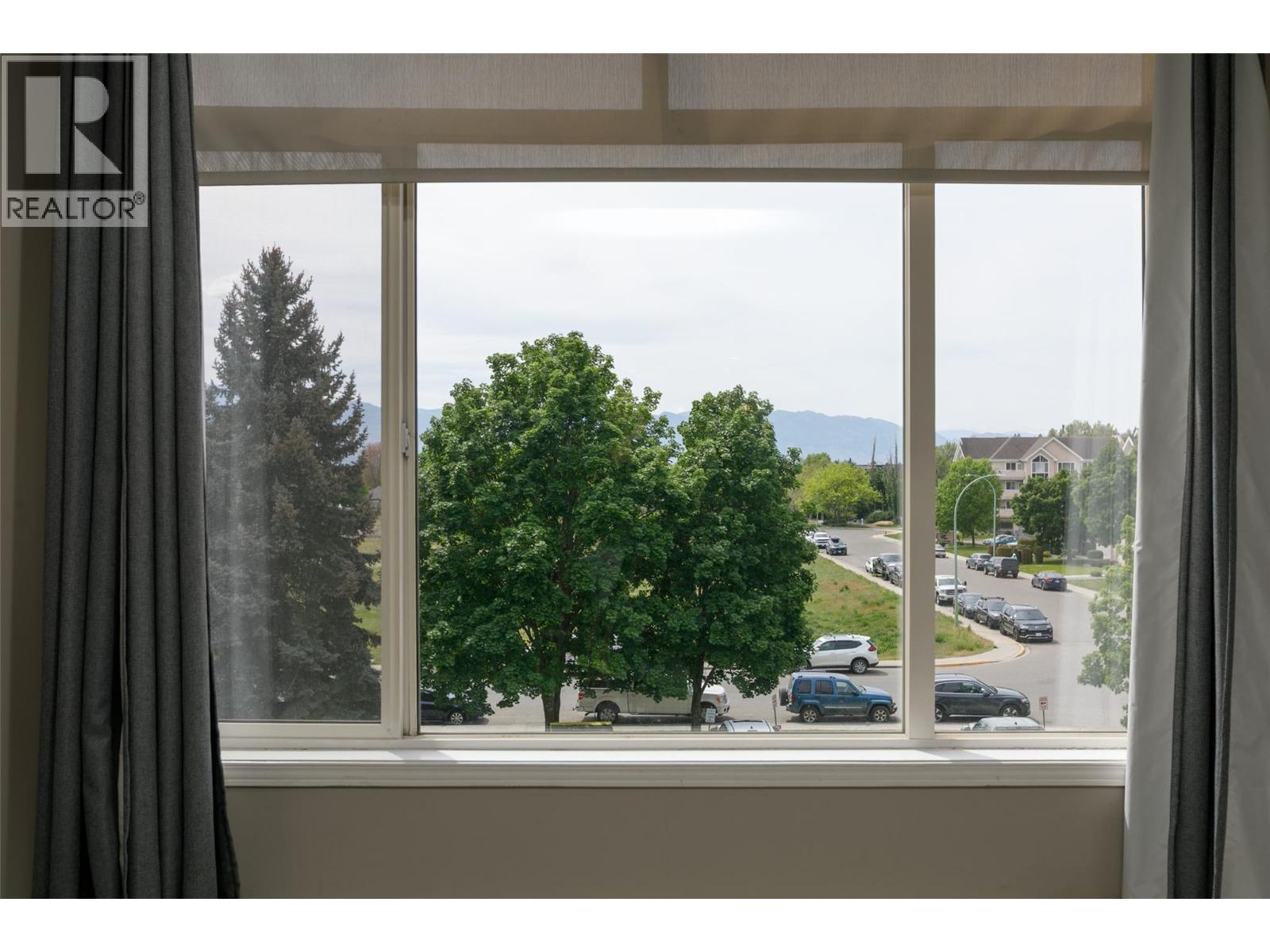 400 Sutton Crescent Unit# 313, Kelowna, BC V1V 1Y3