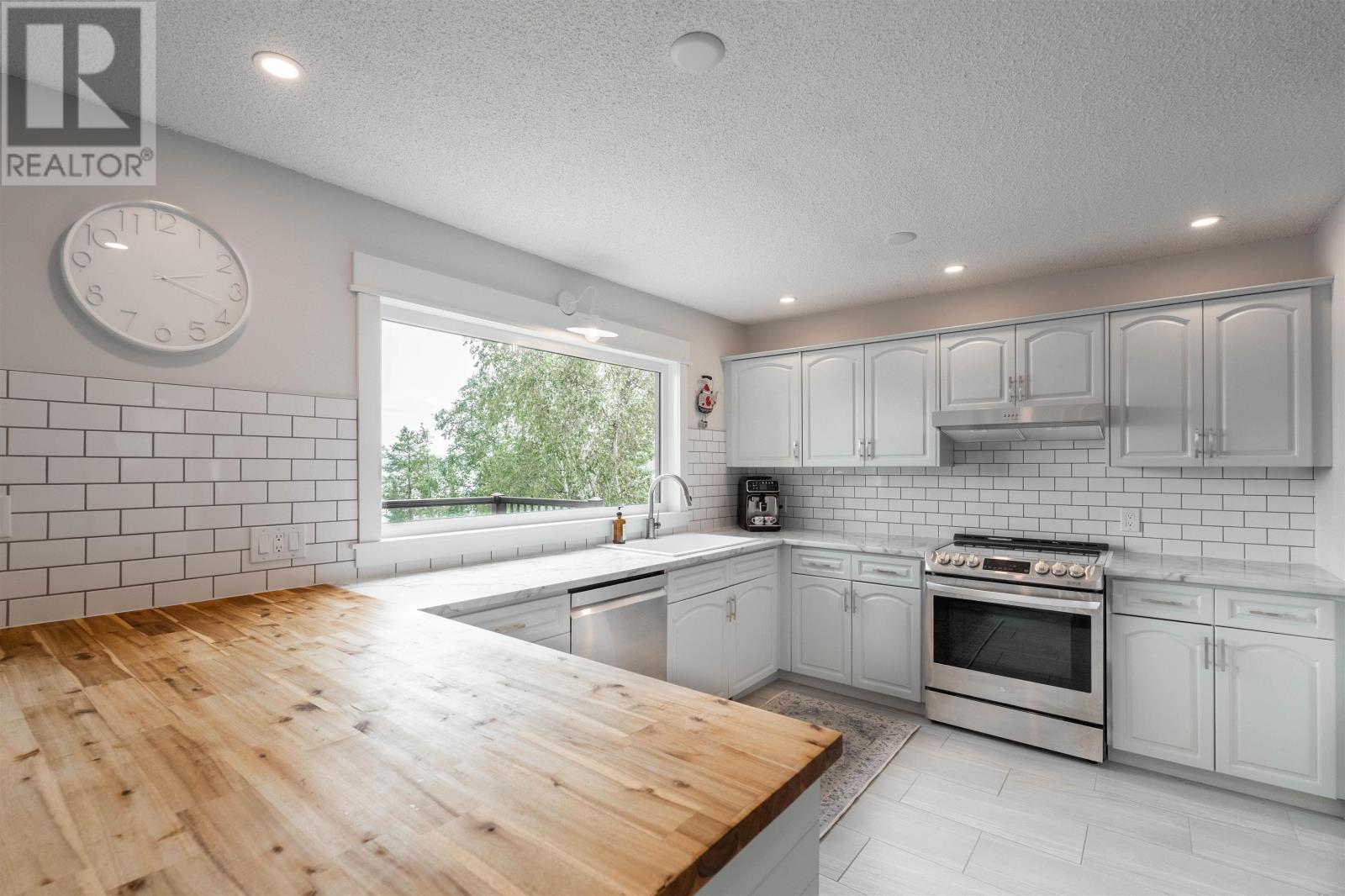 38 Kimberly Road, Longbow Lake, Ontario  P0X 1H0 - Photo 10 - TB2602212