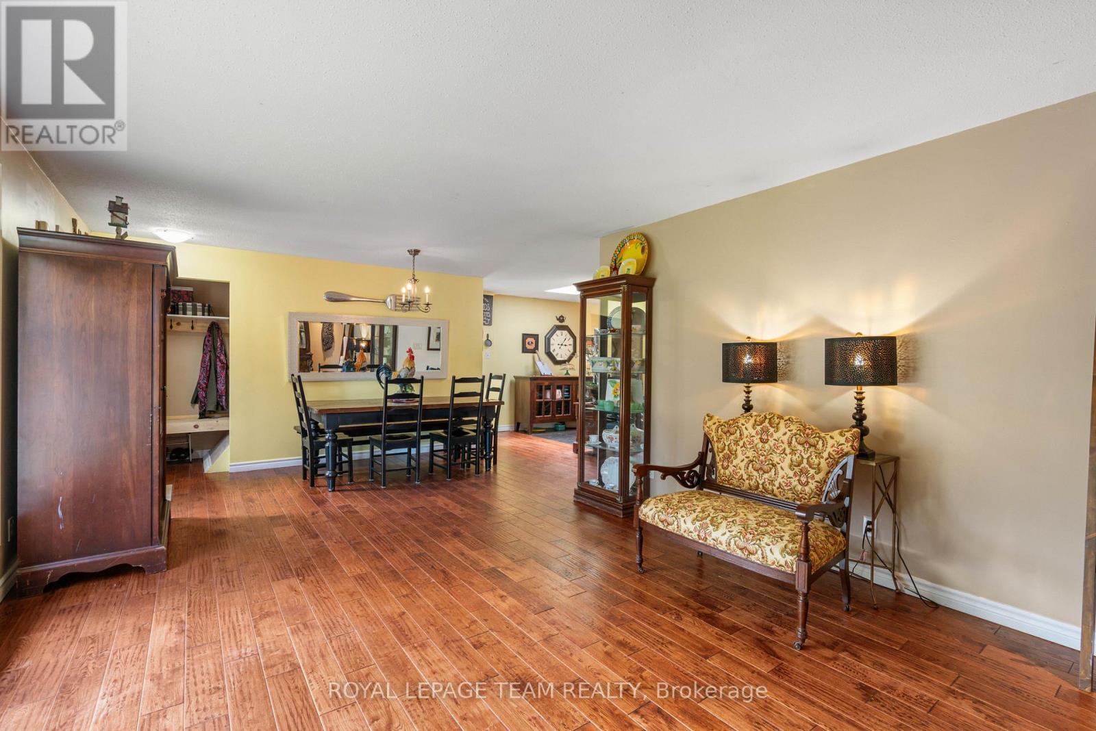 31 Orville Street, Ottawa, Ontario K2S 1M6 - Photo 10 - X13635056