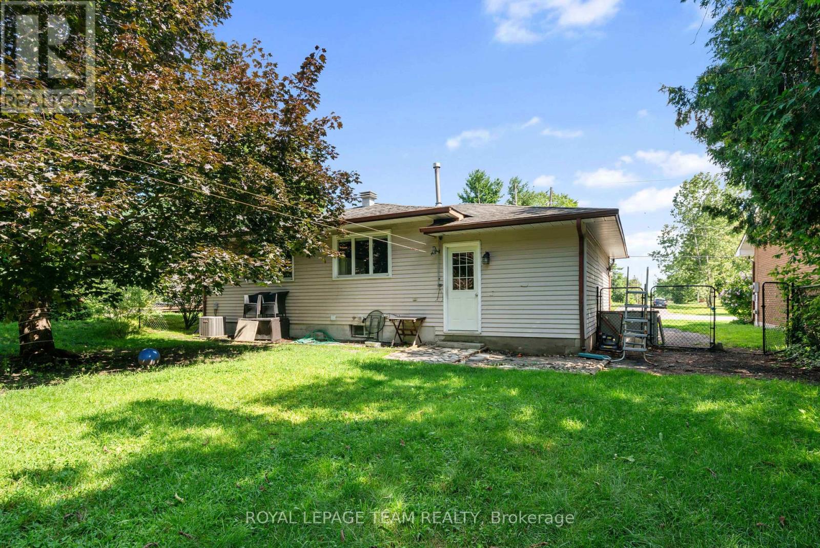 31 Orville Street, Ottawa, Ontario K2S 1M6 - Photo 34 - X13635056