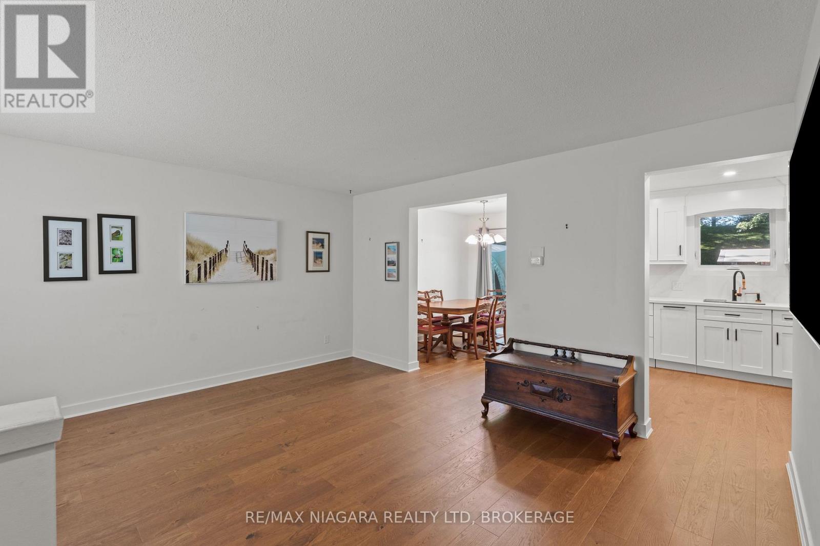 47 Birchpark Drive, Grimsby, Ontario  L3M 4M9 - Photo 4 - X13635002
