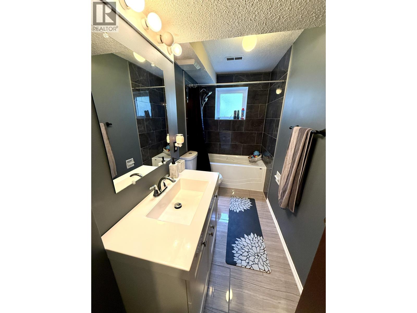 7872 Loyola Crescent, Prince George, British Columbia  V2N 3V2 - Photo 13 - R3152114
