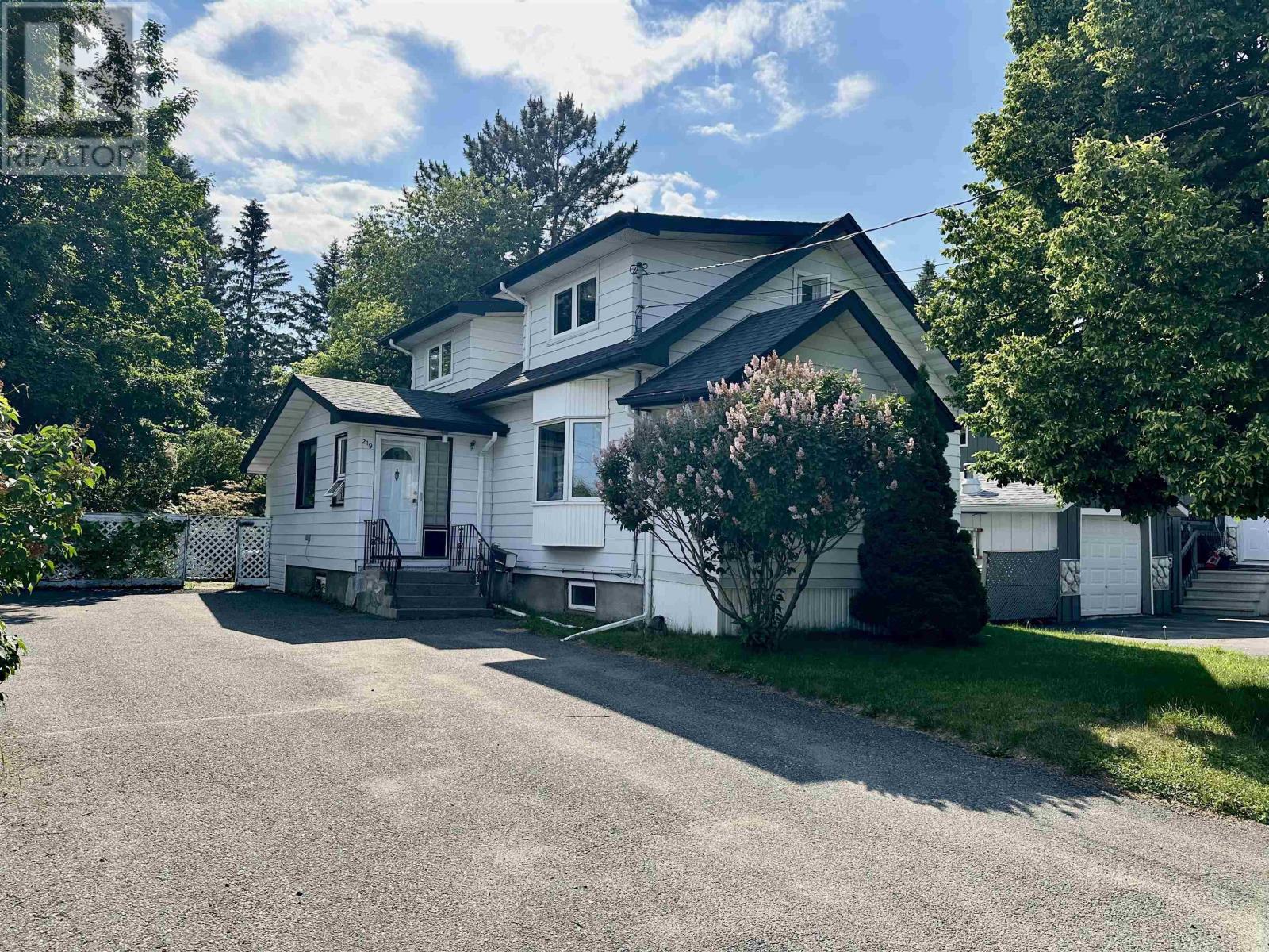 219 Mcculloch St, Thunder Bay, Ontario  P7A 2L3 - Photo 1 - TB2602221