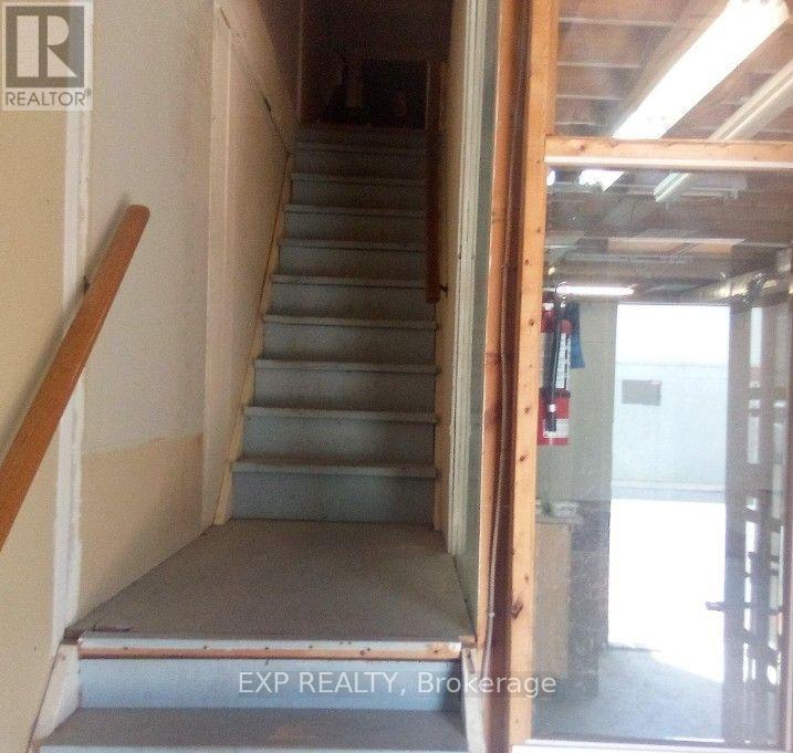 12 - 30 Canvarco Road, Toronto, Ontario  M4G 1L3 - Photo 3 - C13634850