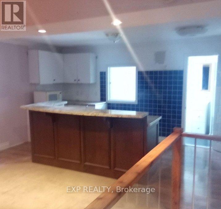 12 - 30 Canvarco Road, Toronto, Ontario  M4G 1L3 - Photo 6 - C13634850