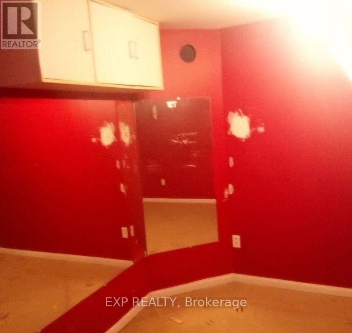 12 - 30 Canvarco Road, Toronto, Ontario  M4G 1L3 - Photo 8 - C13634850