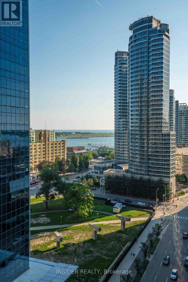 1409 - 88 Harbour Street, Toronto, Ontario M5J 0C3 - Photo 8 - C13634870
