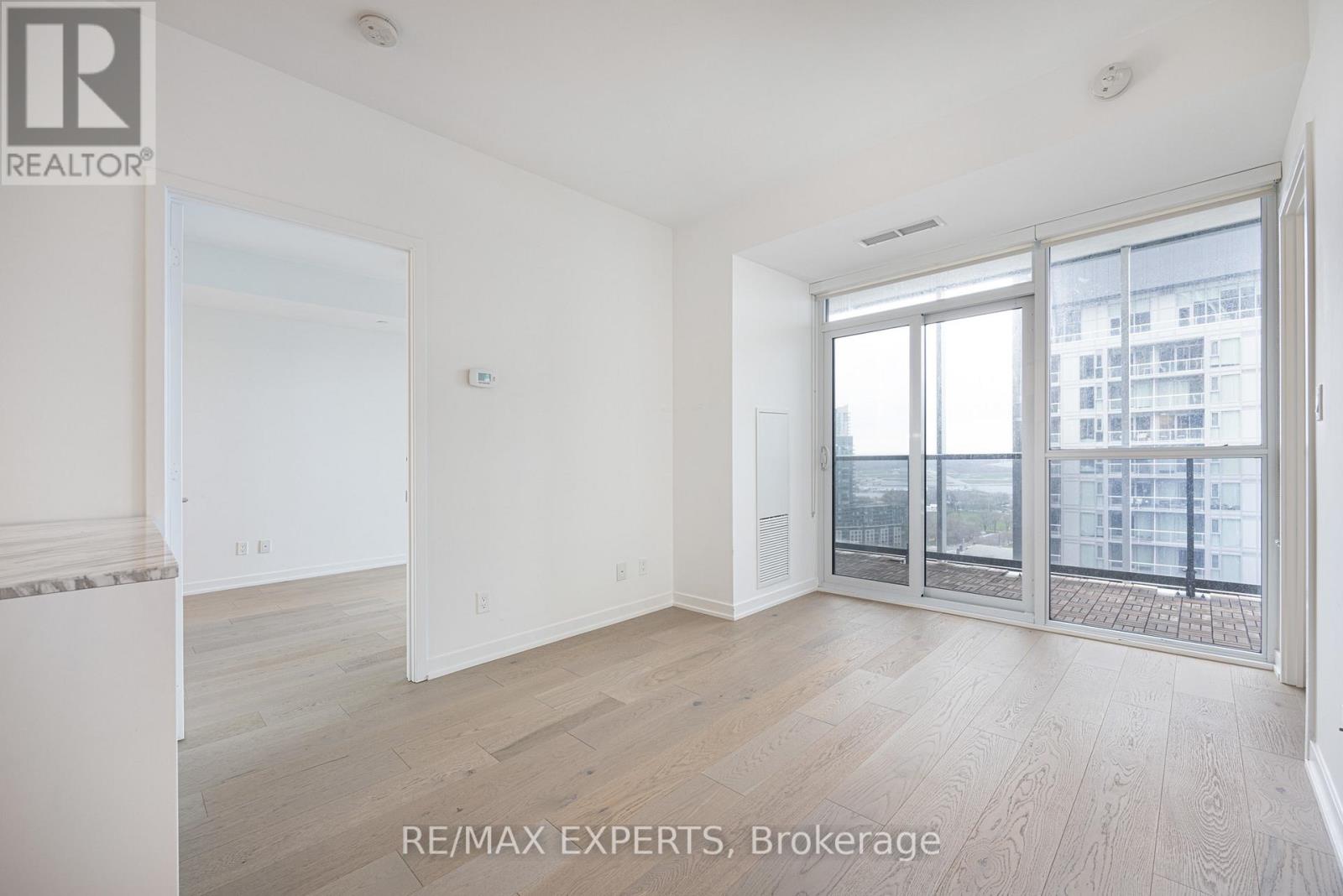 2201 - 50 Ordnance Street, Toronto, Ontario  M6K 0C9 - Photo 4 - C13635084