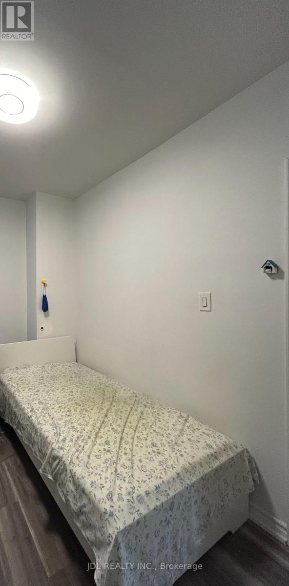Suite A, 2nd Floor - 518 Manning Ave Avenue, Toronto, Ontario M6G 2V7 - Photo 5 - C13635098