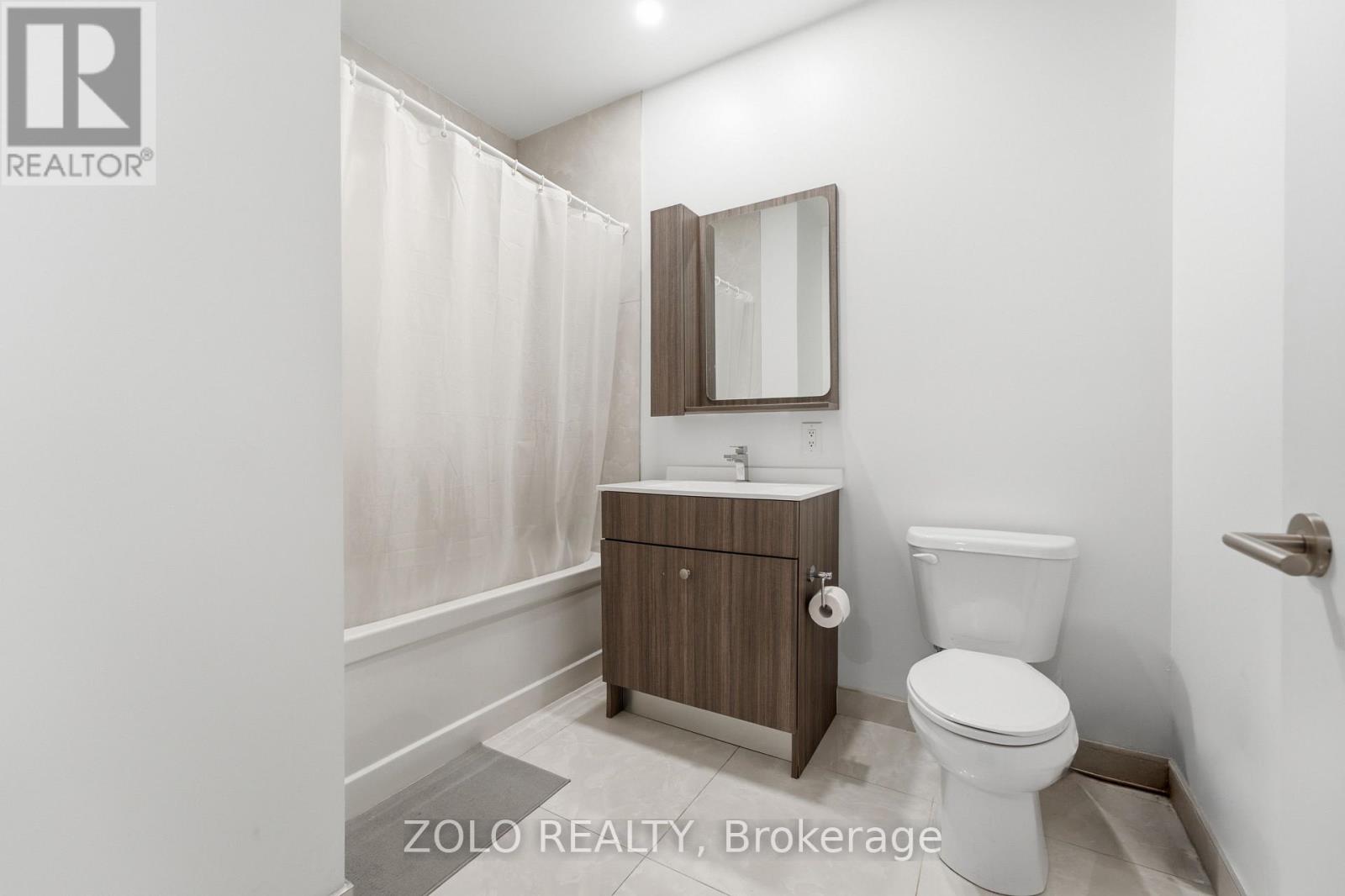 Ph303 - 75 Canterbury Place, Toronto, Ontario M2N 0L2 - Photo 16 - C13635122