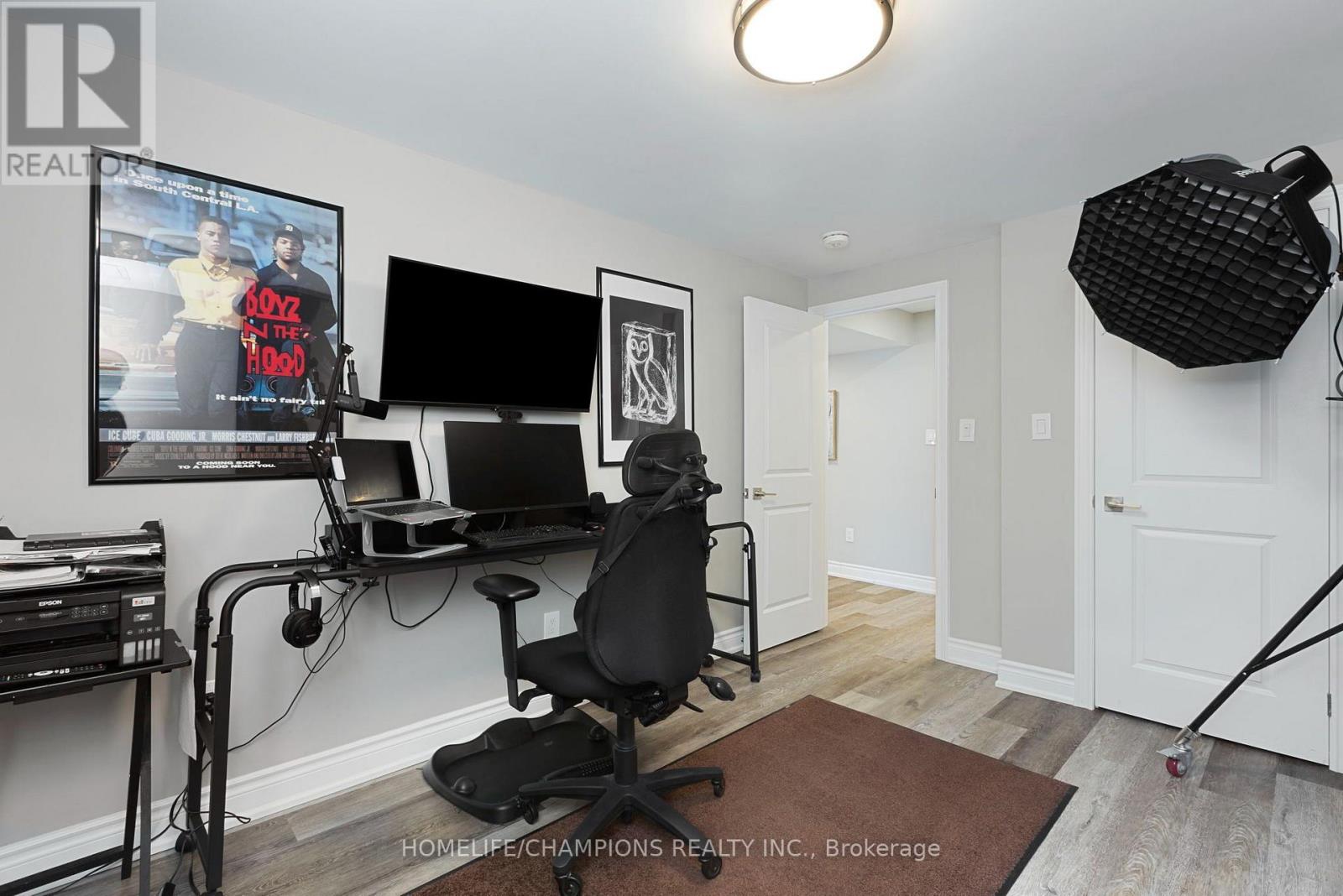 993 Dragonfly Avenue, Pickering, Ontario  L1X 0E9 - Photo 30 - E13634830